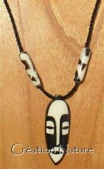 25052 Bone necklace